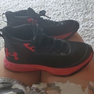 Boys Under Armour basketball shoes